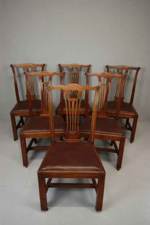 Set of Six Antique Mahogany Dining Chairs - Chippendale Style.