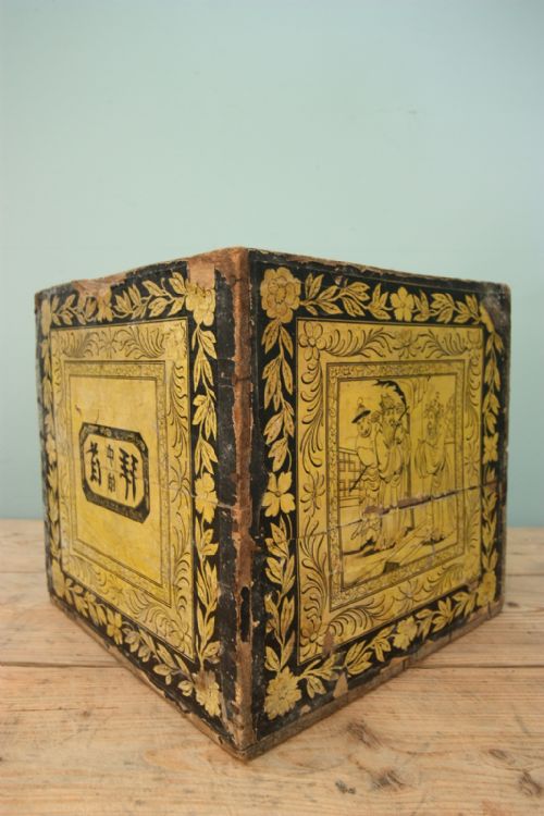 A Rare Large Antique Tea Box.