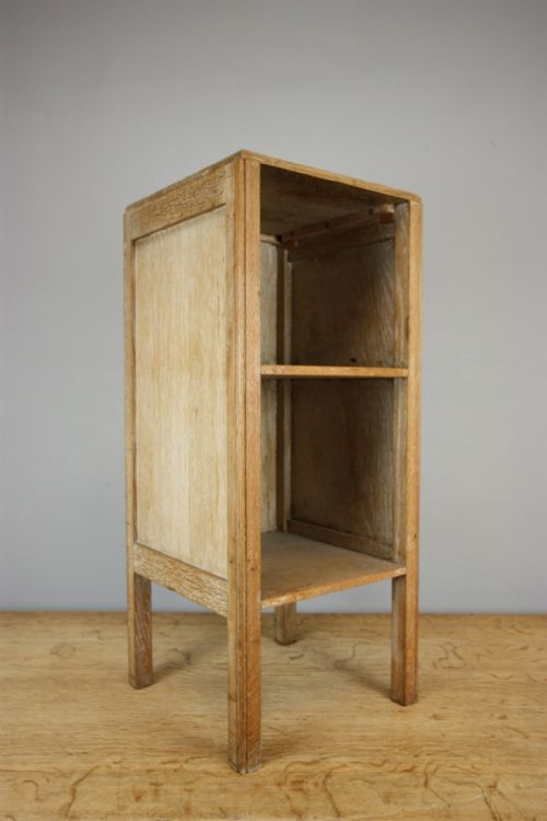 1930'S Heals Oak Open Bedside Table.