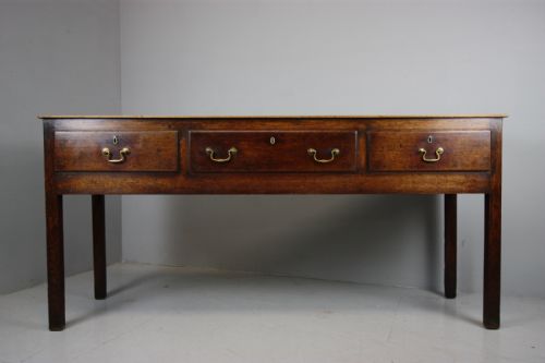 Georgian Antique Oak Dresser.