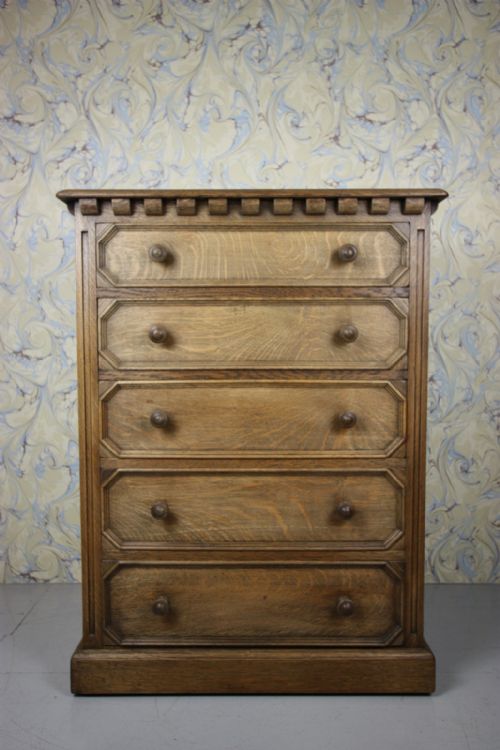 Heals 1930'S Oak Chest of Drawers