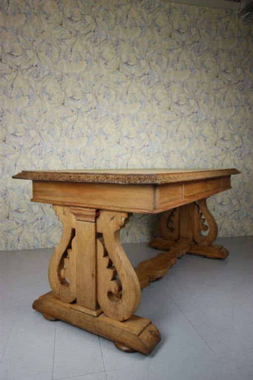 William IV English Antique Writing / Centre Table.