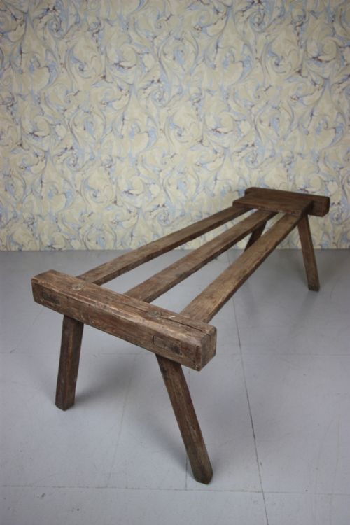Yorkshire 19th Century Antique Sheep Scratch Table.
