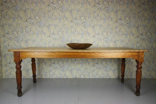 Large 19th Century Antique Birch Wood Dining Table.