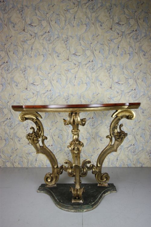 18th Century Antique Carved & Gilt Console Table.