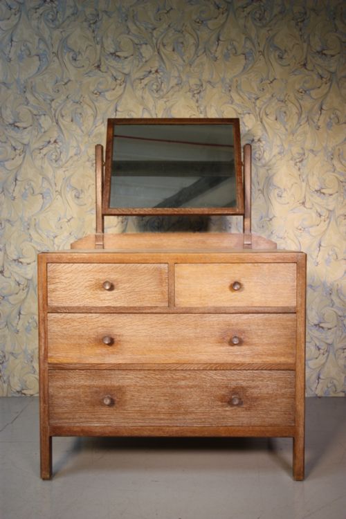 Heals & Sons 1920'S Oak Dressing Chest.

