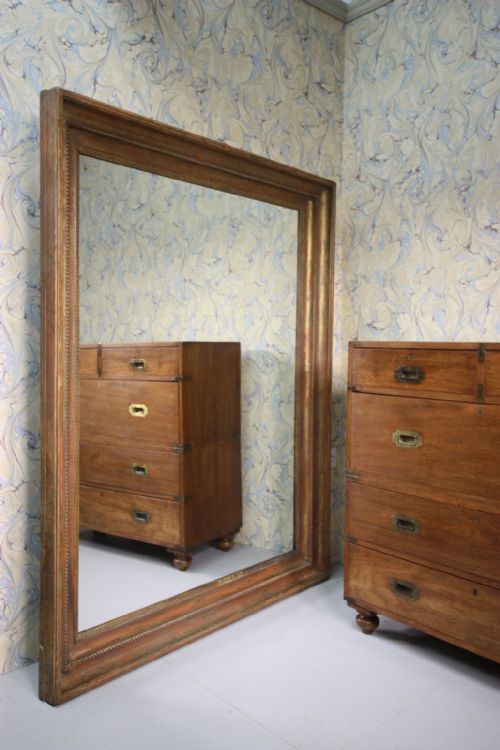 Large 19th Century Antique Gilt Framed Mirror.