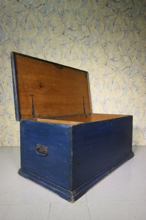 19th Century English Antique Bedding Box in Original Blue.