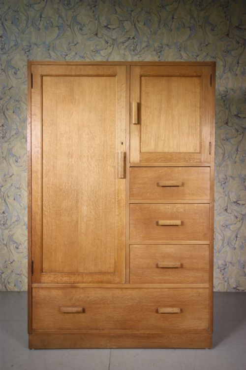1930'S Quality Oak Compactum Wardrobe.