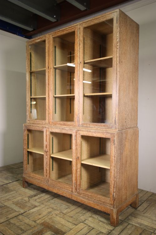 1920'S Heals Oak Bookcase Cabinet.