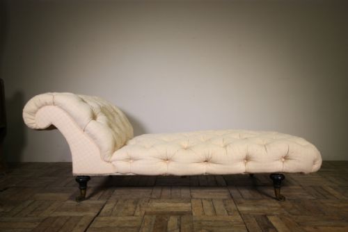 Howard & Sons Antique 19th Century Antique Daybed.