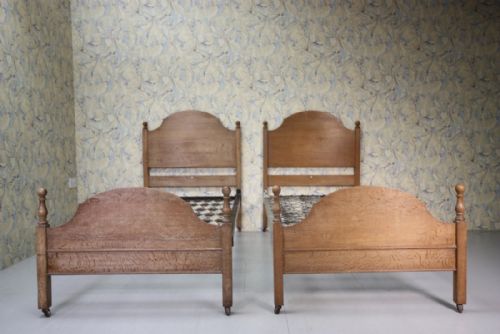 Pair of 1920'S Complete Heals Oak Single Beds.