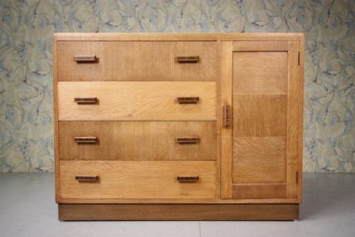 1930'S Bowman Brothers Oak Chest.