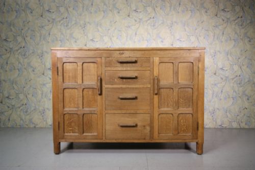 Quality 1930'S English Oak Dresser Base.