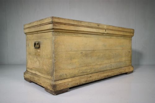 Large 19th Century Pine Bedding Box in Original Paint.