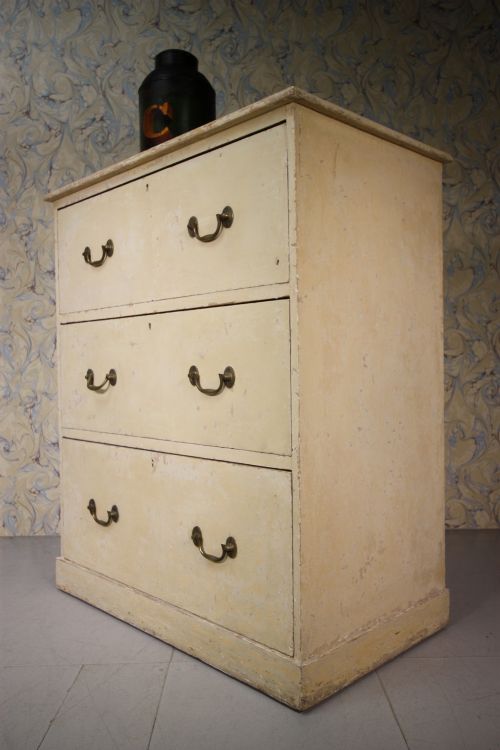 Georgian Country House Antique Linen Chest in Original Paint.