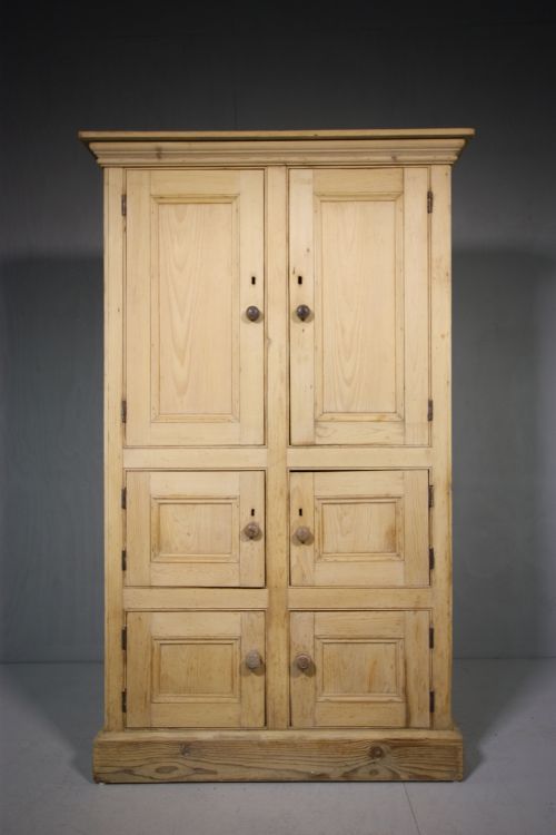 English 19th Century Antique Pine Cabinet.