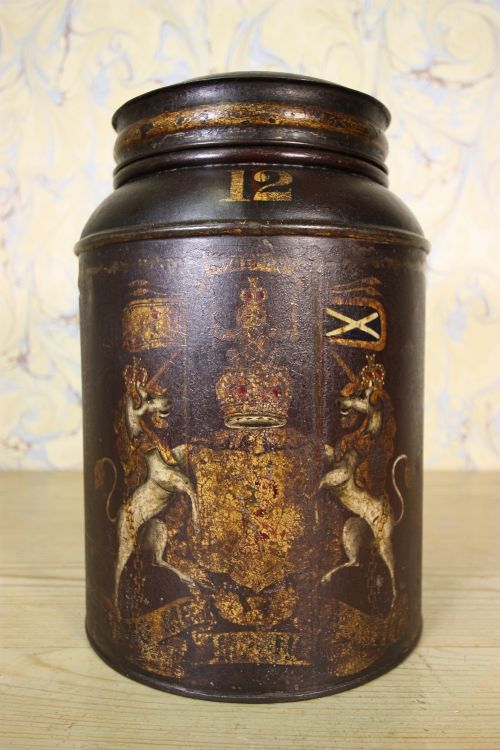 Fabulous 19th Century Toleware Antique Tea Tin.
