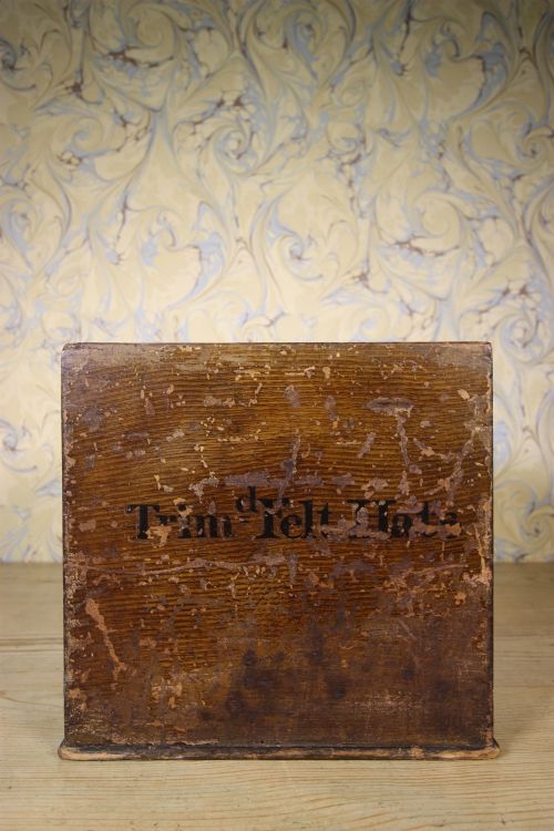 English Antique Trimmed Felt Hats Pine Box.