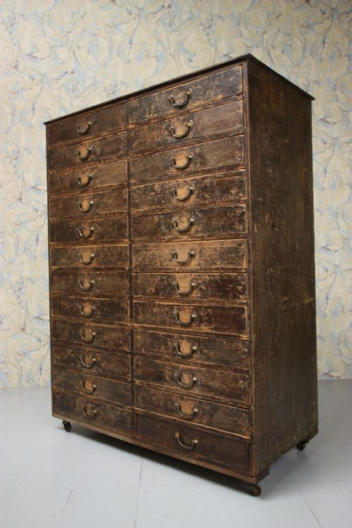 Early 19th Century Antique Bank of Drawers in Original Paint.