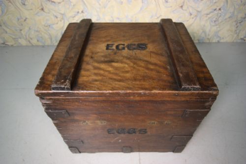 19th Century Antique Eggs Transporting Box.
