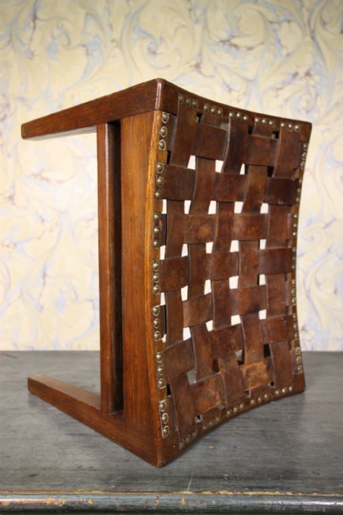 1920'S Arthur Simpson Oak & Leather Stool.