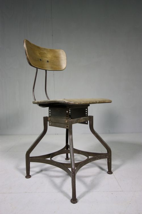 American Industrial 1930'S Toledo Metal Workers Chair.