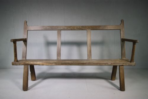 Early 19th Century Primitive Antique Oak Settle Seat.
