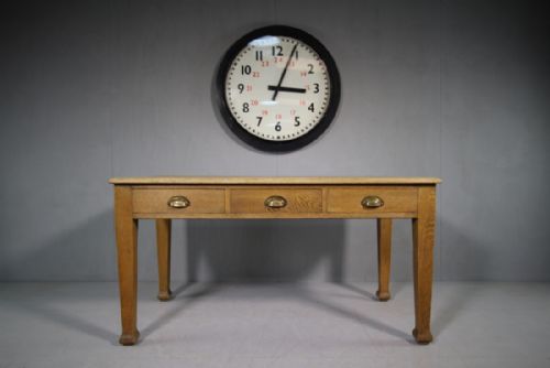 Edwardian Antique Oak Desk / Table.