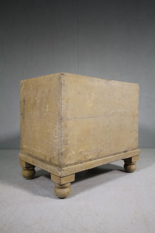 English Antique Pine Log Box in Original Paint.