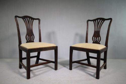 Pair of Large Georgian Antique Mahogany Dining Chairs.