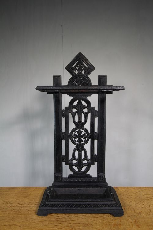 19th Century English Antique Cast Iron Stickstand.