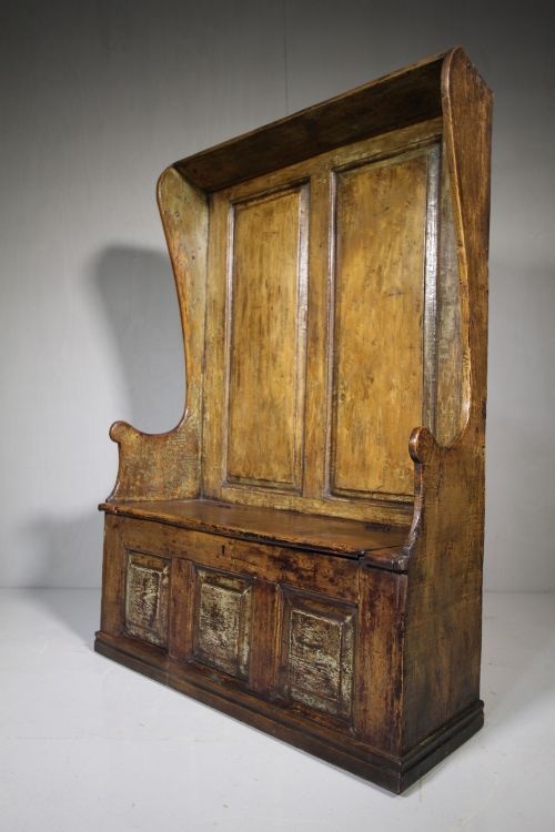 Wonderful 18th Century Box Seat Settle in Original Paint.