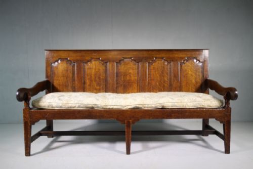 18th Century Antique Oak Settle with Squab Seat.
