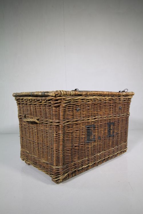 Edwardian Antique Woven Willow Laundry Basket.