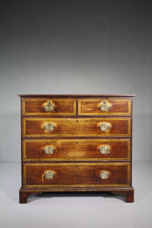 Georgian Antique Painted Pine Chest of Drawers.