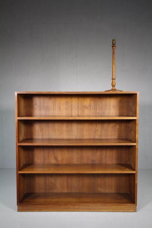 Quality 1930'S Walnut Open Bookcase by Gordon Russell.