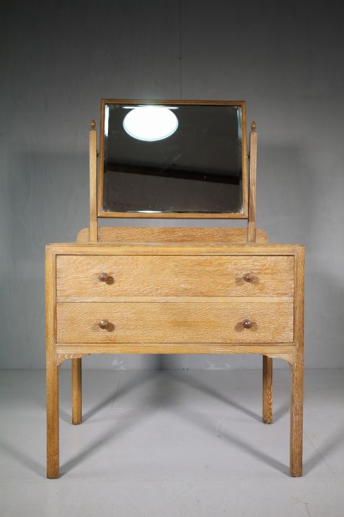 1930'S Heals of London Oak Dressing Chest.