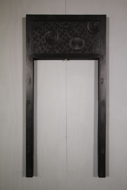 Jekyl Designed Small Antique Cast Iron Fire Surround