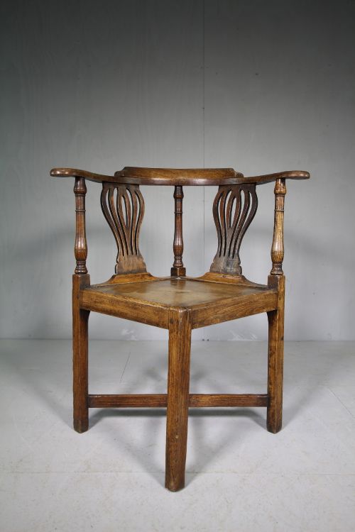 18th Century Antique Elm Chippendale Dining Armchair