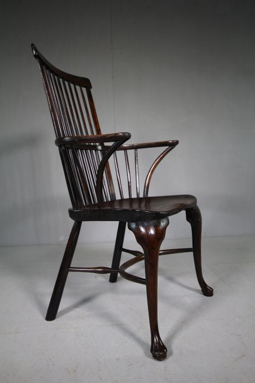 Fabulous 18th Century Antique Yew Wood Windsor Armchair.