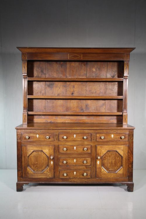 North Wales Antique Oak Oak Dresser.