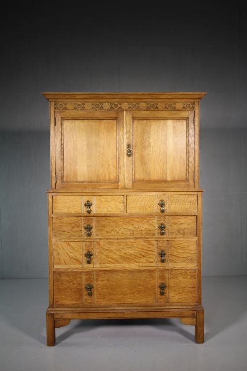 1920'S Waring & Gillow Oak Tall Boy Cupboard.