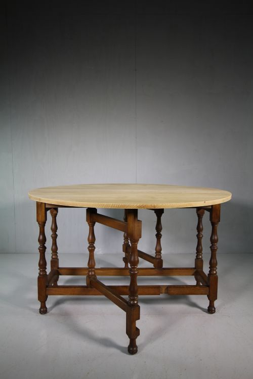 1930'S Heals of London Oak Dining Table.