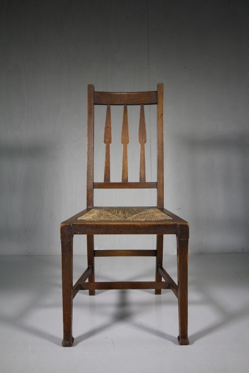 Arts & Crafts Antique Oak Chair by Wylie & Lockhead.