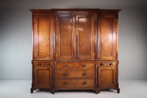 Fabulous Large Antique Oak Housekeepers Cupboard.