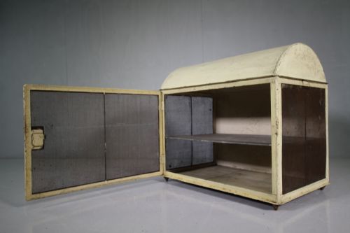 Early 19th Century Antique Domed Top Food Safe.
