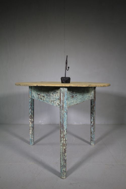 Georgian Antique Painted Pine Cricket Table.

