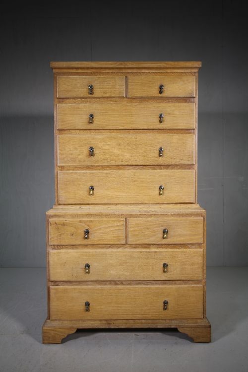 Quality 1930'S Oak Chest on Chest.