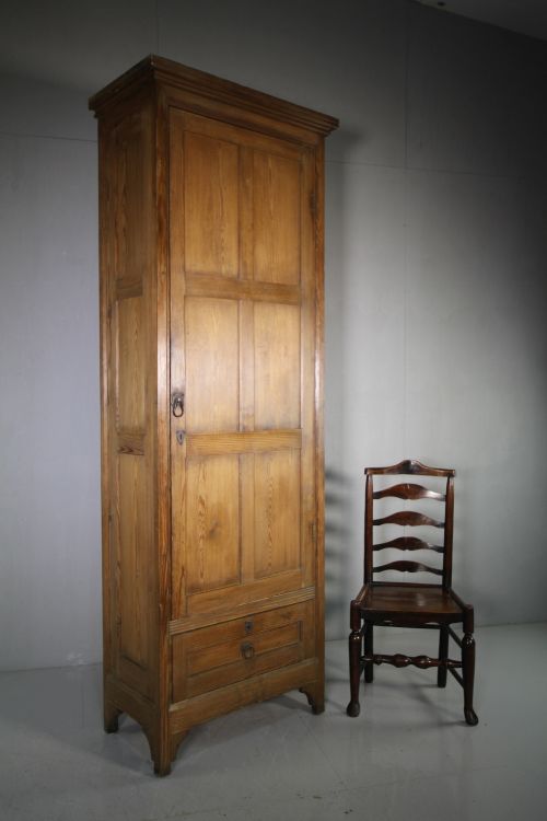 19th Century Antique Pine Cupboard-great Proportions!
